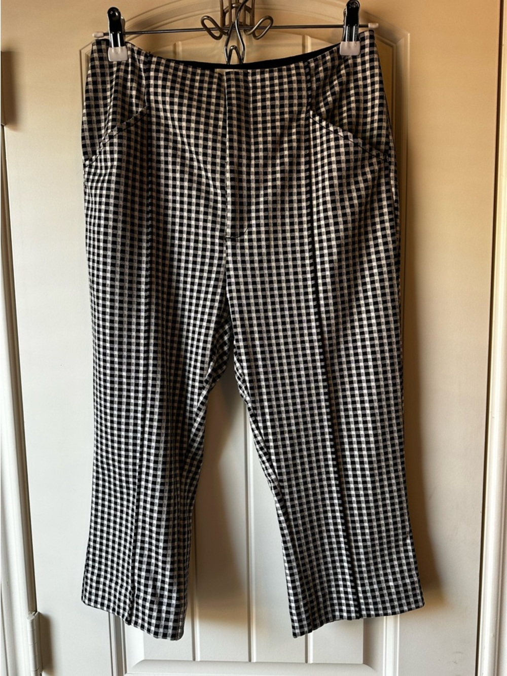 Anthropologie Maeve Black & White Gingham Stretchy Capris